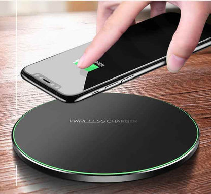 Wireless Fast Charging Pad for iPhone and Samsung - High-Speed Wireless Charger
