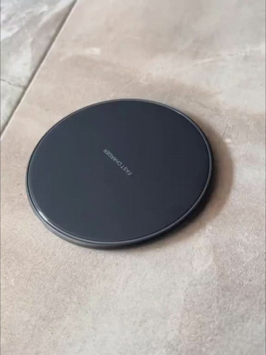Wirelessast Charging Pad for iPhone and Samsung - High-Speed Wireless Charger